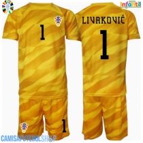 Camisa de time de futebol Croácia Dominik Livakovic #1 Goleiro Replicas 1º Equipamento Infantil Europeu 2024 Manga Curta (+ Calças curtas)
